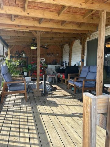 1109 Road 57071, Cleveland, TX 77327