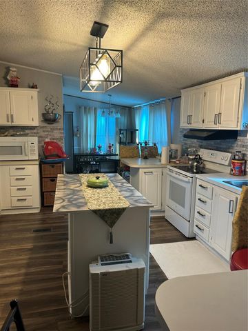 1109 Road 57071, Cleveland, TX 77327