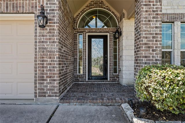 4822 Bay Vista Drive, Baytown, TX 77523