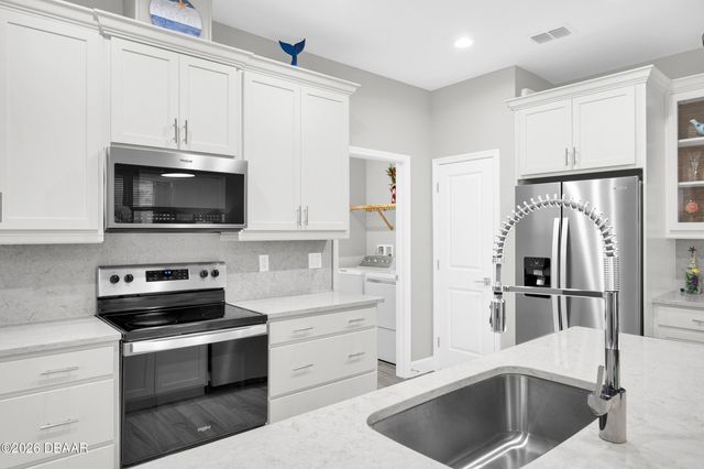 333 Pop Top Lane, Daytona Beach, FL 32124