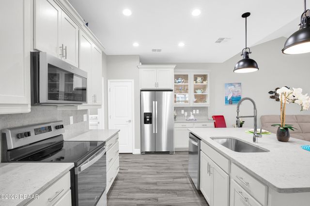 333 Pop Top Lane, Daytona Beach, FL 32124