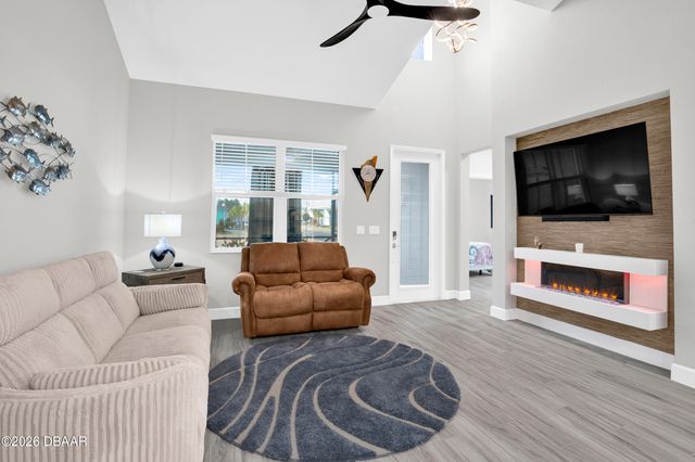 333 Pop Top Lane, Daytona Beach, FL 32124