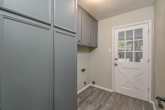 16911 Summit Oaks Lane, Spring, TX 77379