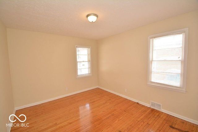 5005 Indianola Avenue, Indianapolis, IN 46205