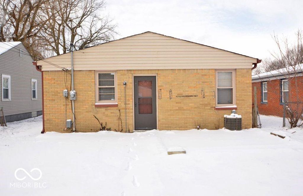 5005 Indianola Avenue, Indianapolis, IN 46205