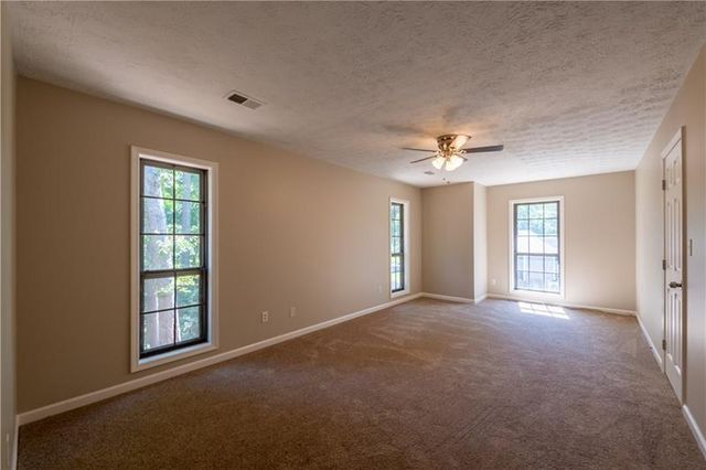 998 Ascot Court, Riverdale, GA 30296