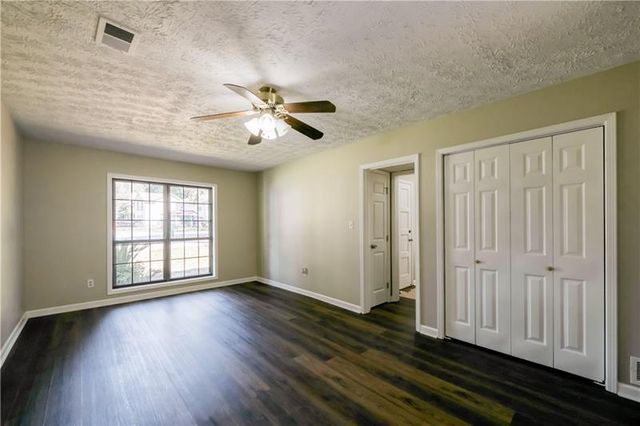 998 Ascot Court, Riverdale, GA 30296