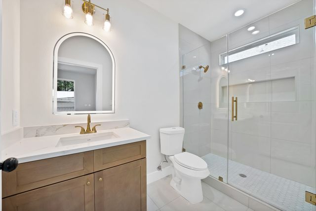 1405 Apache Court, Joshua, TX 76058
