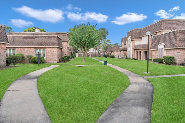 2904 Nottingham Lane, Missouri City, TX 77459