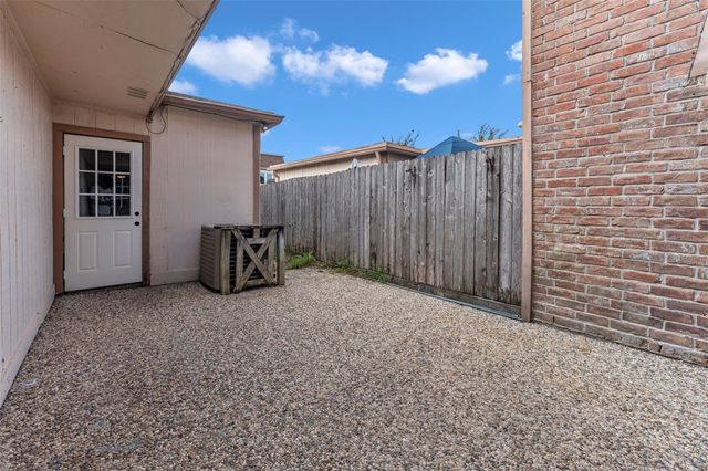 2904 Nottingham Lane, Missouri City, TX 77459