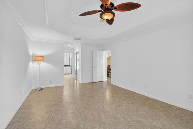 10932 Skyland Point, Boynton Beach, FL 33437