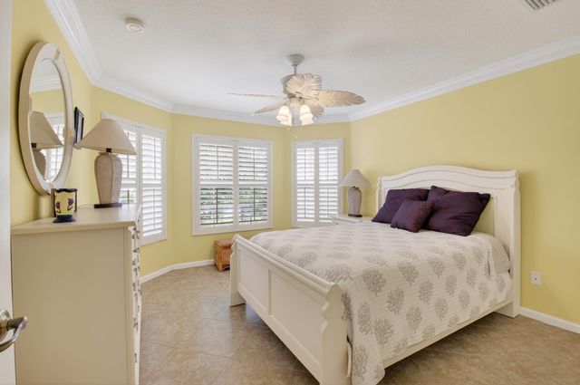 10932 Skyland Point, Boynton Beach, FL 33437