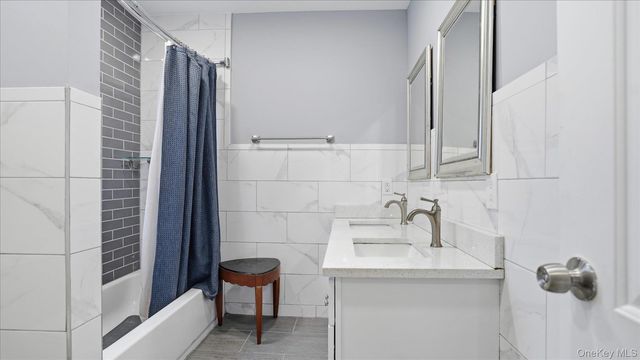 56 Northumberland, Lynbrook, NY 11563