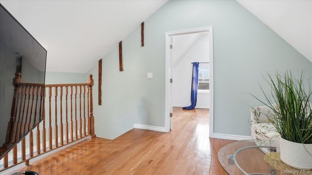 56 Northumberland, Lynbrook, NY 11563