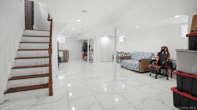 56 Northumberland, Lynbrook, NY 11563