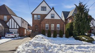 56 Northumberland, Lynbrook, NY 11563