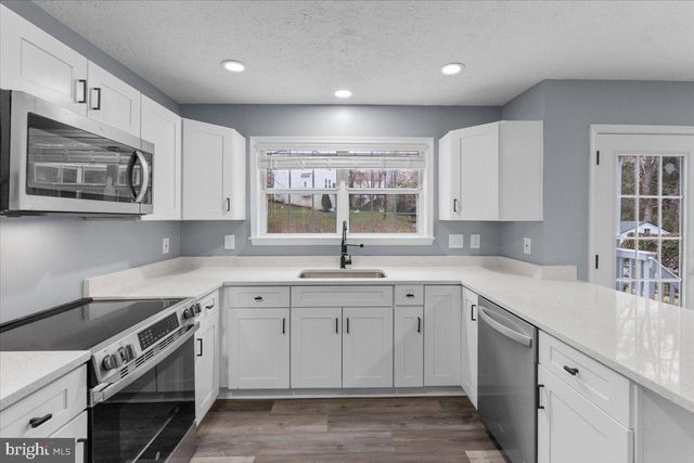 10415 LABRADOR LOOP, Manassas, VA 20112