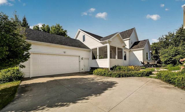 1210 Grey Fox Avenue SW, Rochester, MN 55902