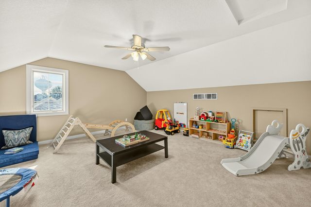 1210 Grey Fox Avenue SW, Rochester, MN 55902