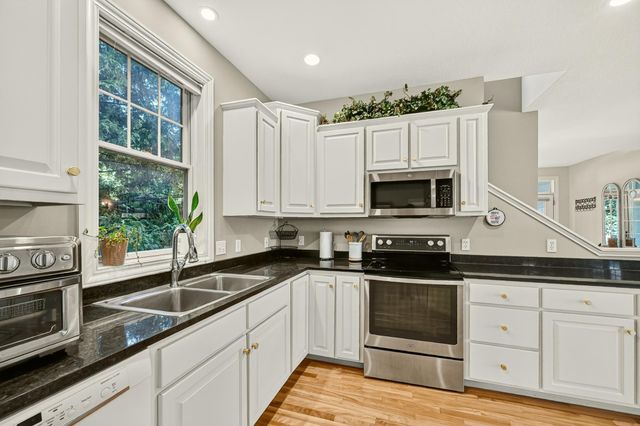 1210 Grey Fox Avenue SW, Rochester, MN 55902