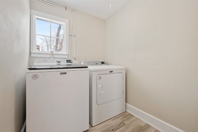 2776 NE Norwood Lane, Des Moines, IA 50317