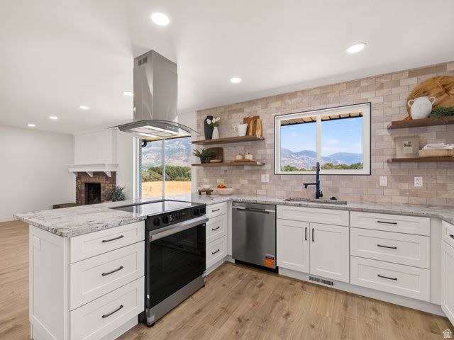 5423 W PEBBLE LN, Highland, UT 84003