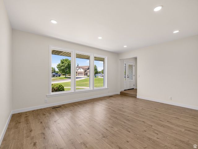 5423 W PEBBLE LN, Highland, UT 84003