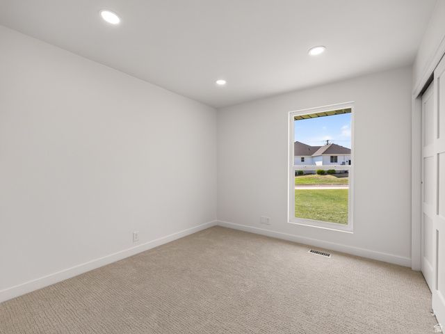 5423 W PEBBLE LN, Highland, UT 84003