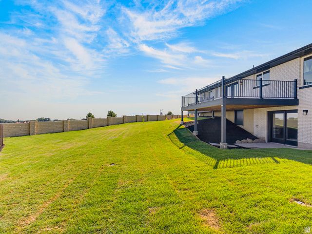 5423 W PEBBLE LN, Highland, UT 84003