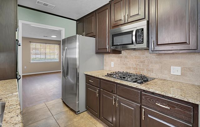 911 Fairway Road, Woodway, TX 76712