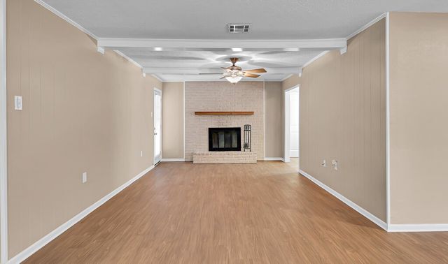 911 Fairway Road, Woodway, TX 76712