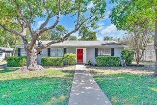 911 Fairway Road, Woodway, TX 76712