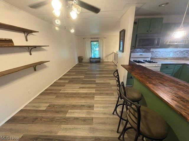 7994 Anderson Avenue NE, Warren, OH 44484