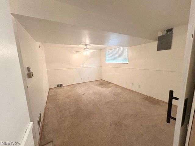 7994 Anderson Avenue NE, Warren, OH 44484