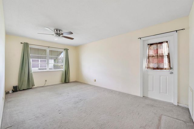 212 W High Point Terrace W A, Delray Beach, FL 33445
