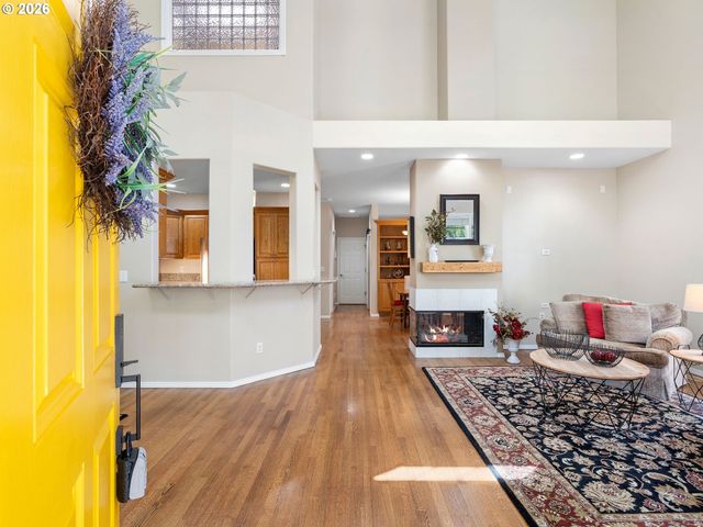 1078 Ne PARKS EDGE Cir, Hillsboro, OR 97124