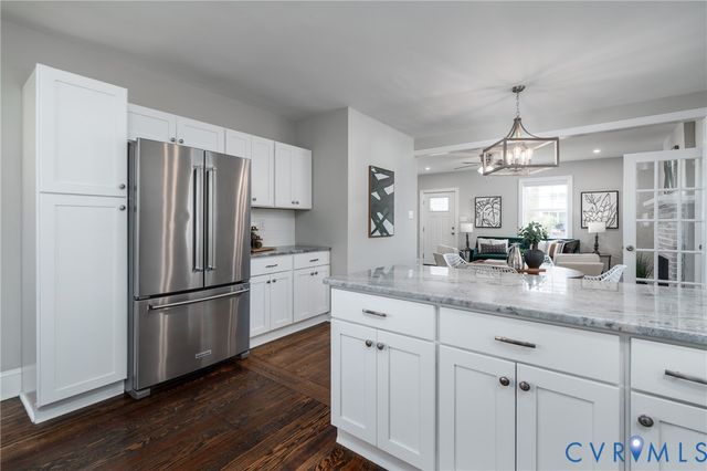 605 N 38th St, Richmond, VA 23223