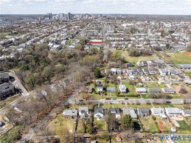 605 N 38th St, Richmond, VA 23223