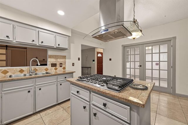 11331 Oakcenter Drive, Houston, TX 77072