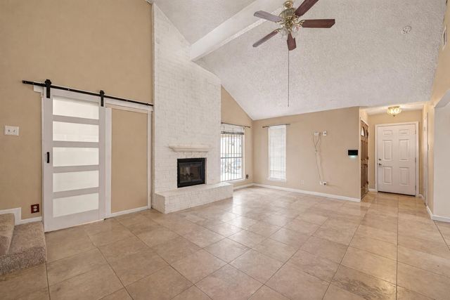 11331 Oakcenter Drive, Houston, TX 77072