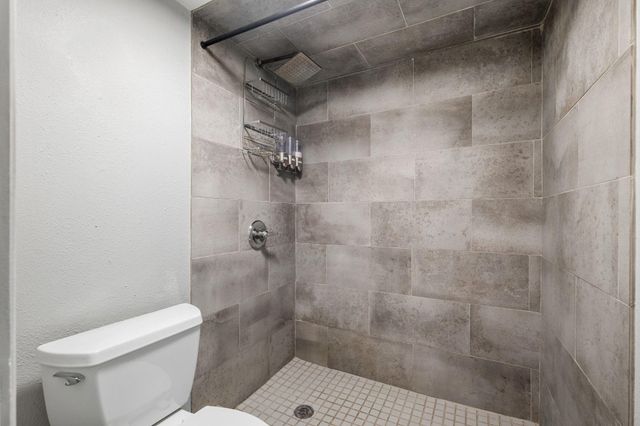 4 Casa Verde, Lakeway, TX 78734