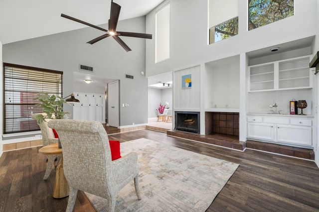 4 Casa Verde, Lakeway, TX 78734