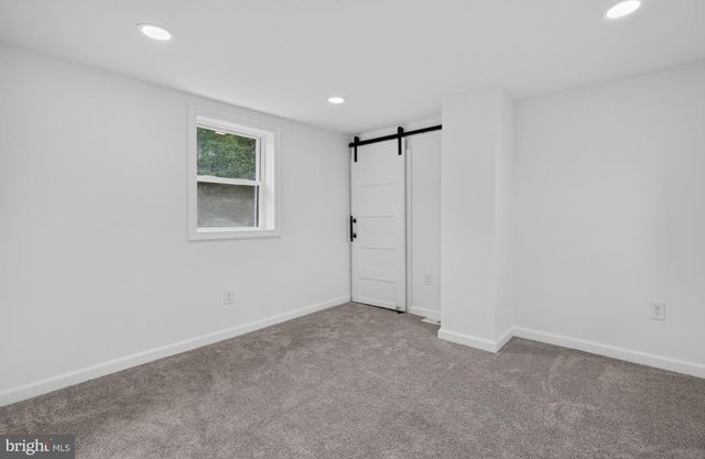 10 W FACTORY RD, Berlin, NJ 08009
