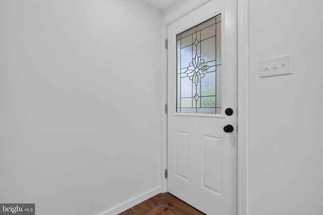 10 W FACTORY RD, Berlin, NJ 08009
