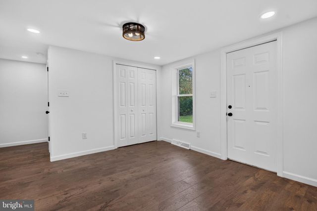 10 W FACTORY RD, Berlin, NJ 08009