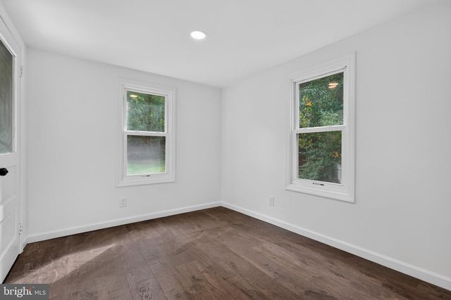 10 W FACTORY RD, Berlin, NJ 08009