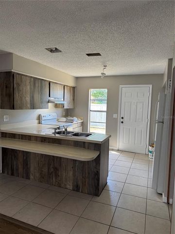 912 SHIRLEY ANN TRAIL, Lakeland, FL 33809