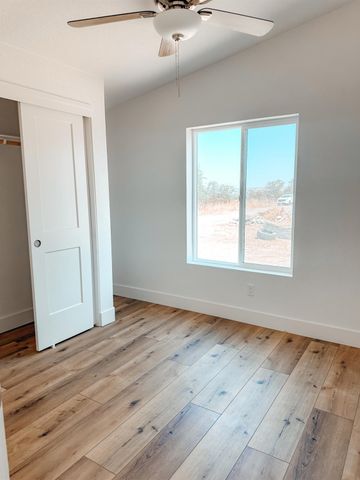 5566 amos, Burson, CA 95225