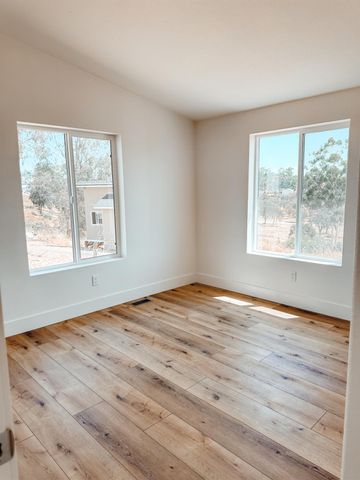 5566 amos, Burson, CA 95225