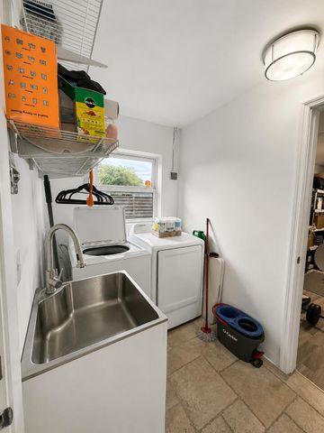 7210 Mckinley Street, Hollywood, FL 33024